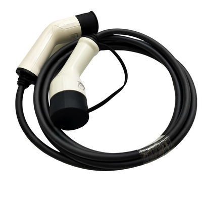IP54 Standard europejski Kabel 5M EV Przenośna ładowarka AC 32A Regulowana