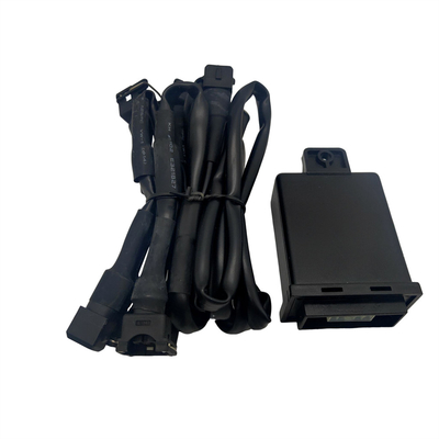 4 cylindrowy czarny emulator ABS z tworzyw sztucznych Urządzenie elektroniczne do systemu autogazowego z wtryskiem pojedynczego punktu